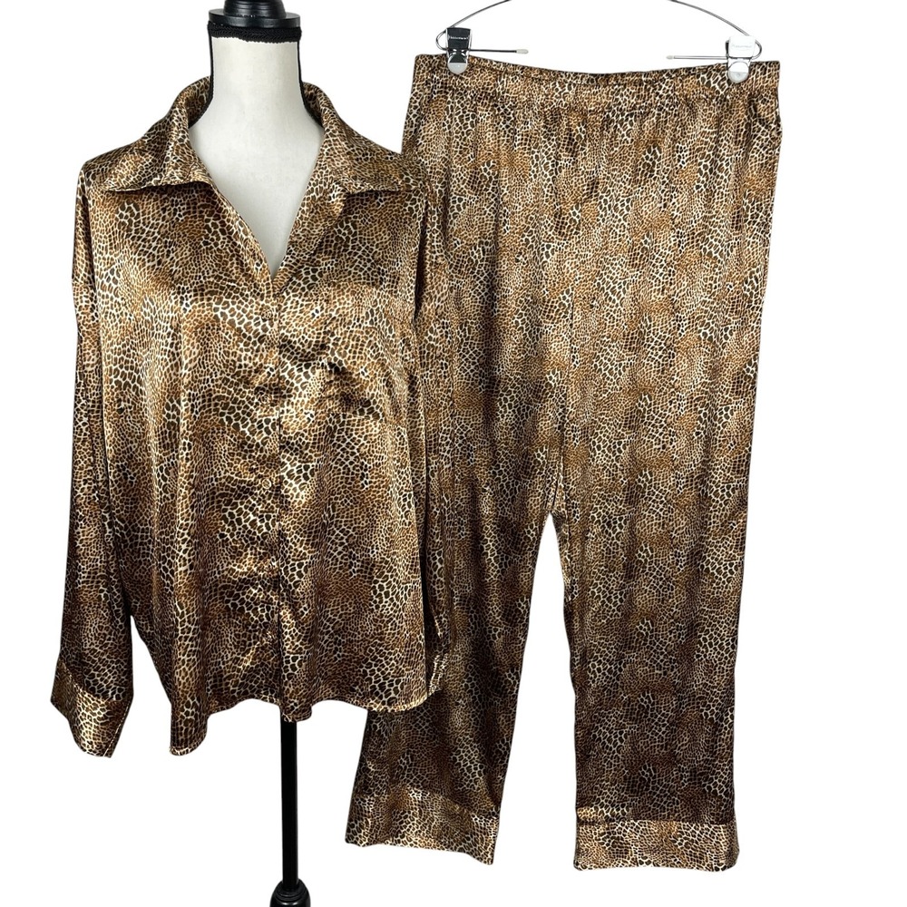 Ambrielle Women's Pajama Set XL Brown Animal Print Satin Long Sleeve Sleepwear